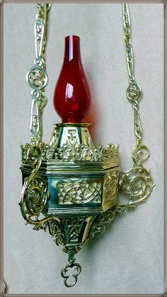 Lampa wieczna gotycka